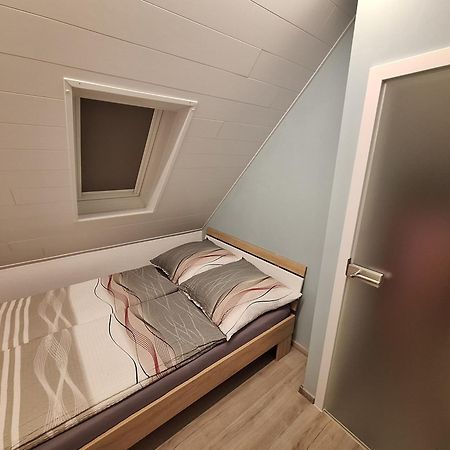 Ferienhaus Saaleblick Wettin 外观 照片