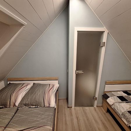 Ferienhaus Saaleblick Wettin 外观 照片