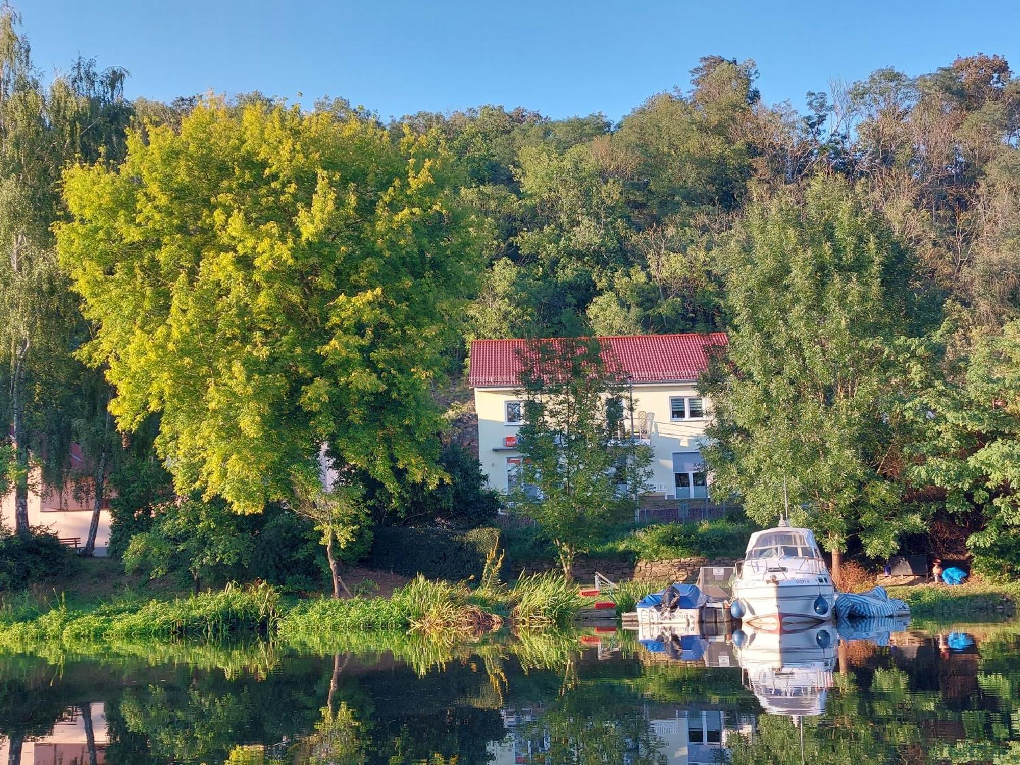 Ferienhaus Saaleblick Wettin 外观 照片
